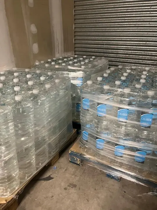 Agua embotellada