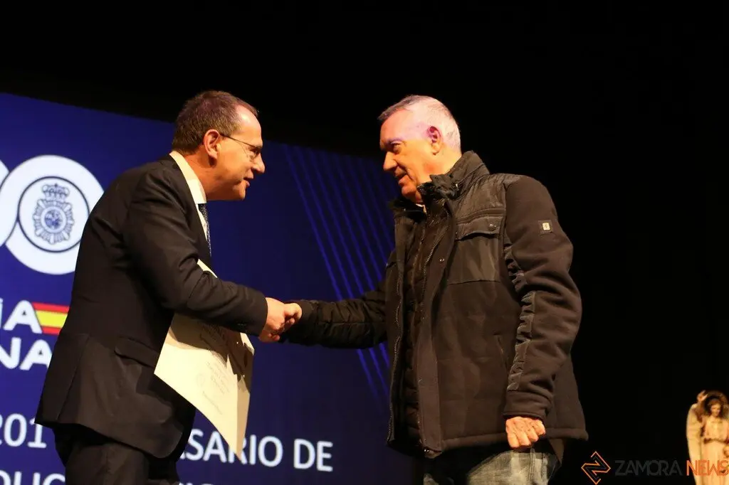 Policía Nacional celebra el 201⁰ aniversario_3