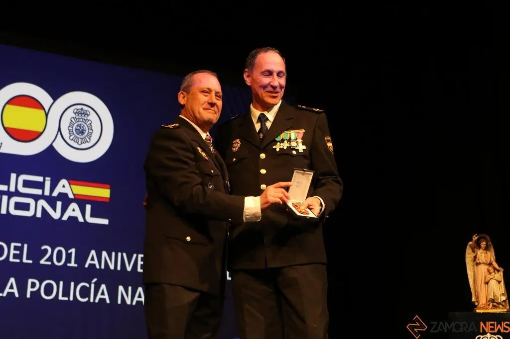 Policía Nacional celebra el 201⁰ aniversario_13