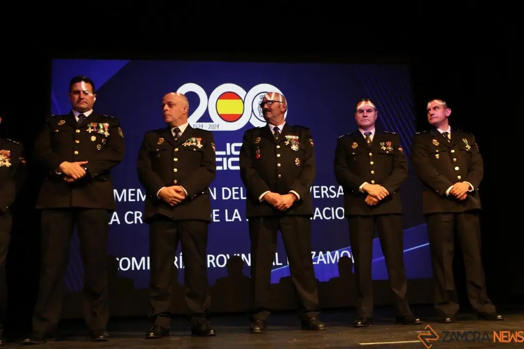 Policía Nacional celebra el 201⁰ aniversario_15