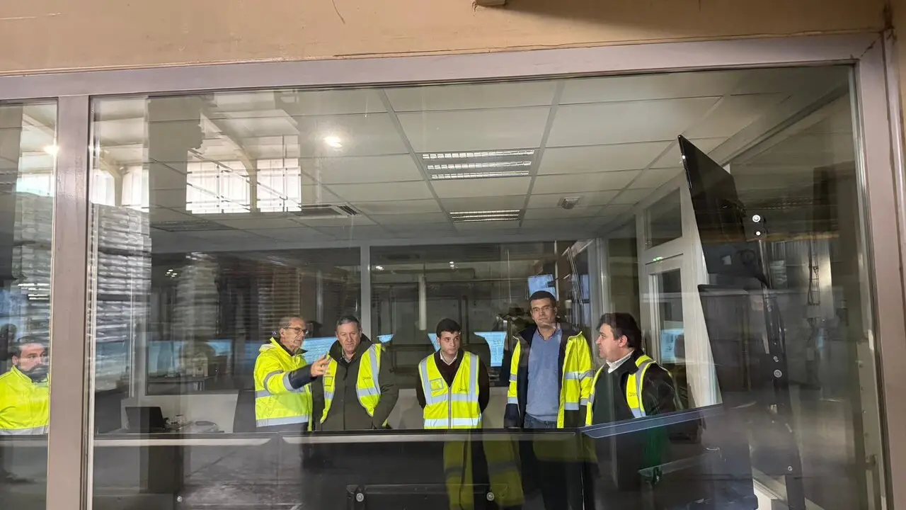 visita presidente de la diputación a cobadu