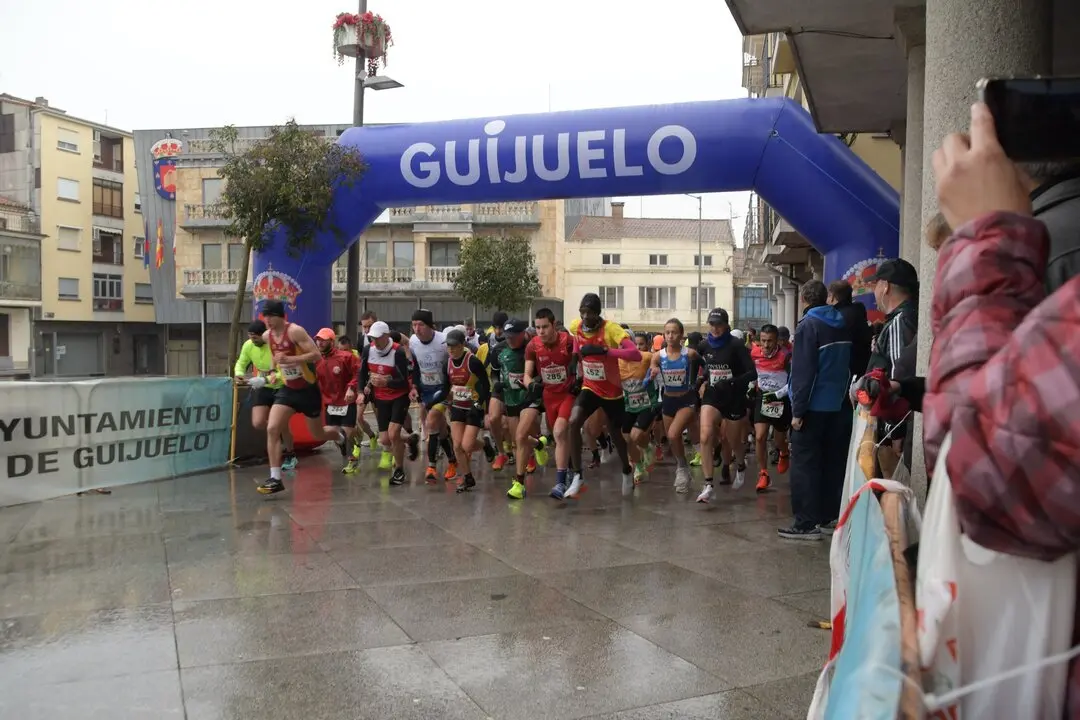 SALIDA MEDIA MARATON Y VUELTA A GUIJUELO