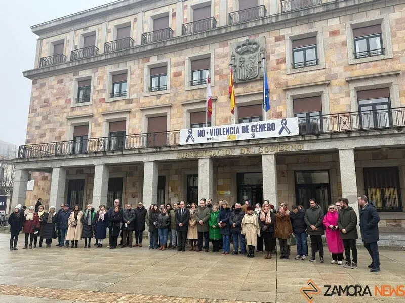 minuto de silencio en Zamora 