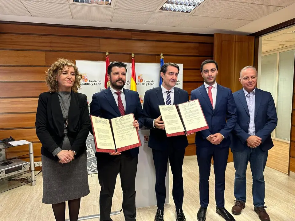 Firma del convenio JCYL