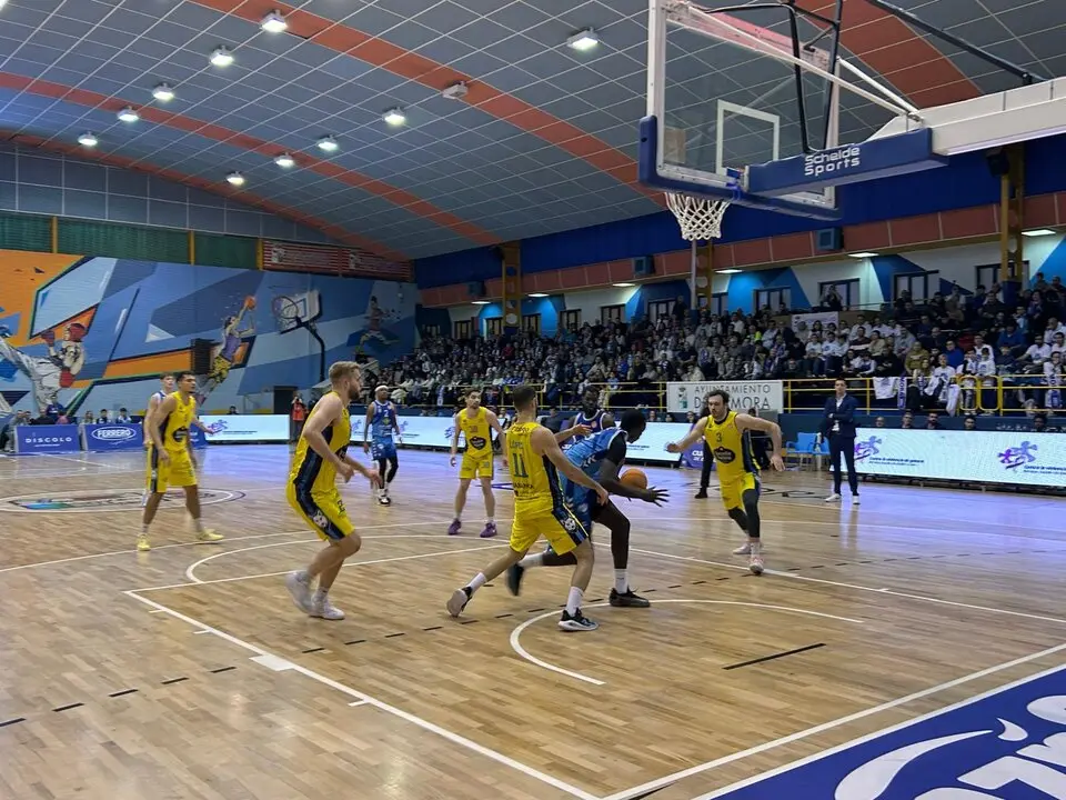 CB Zamora vs Ourense