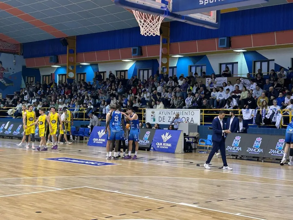 CB Zamora vs Ourense