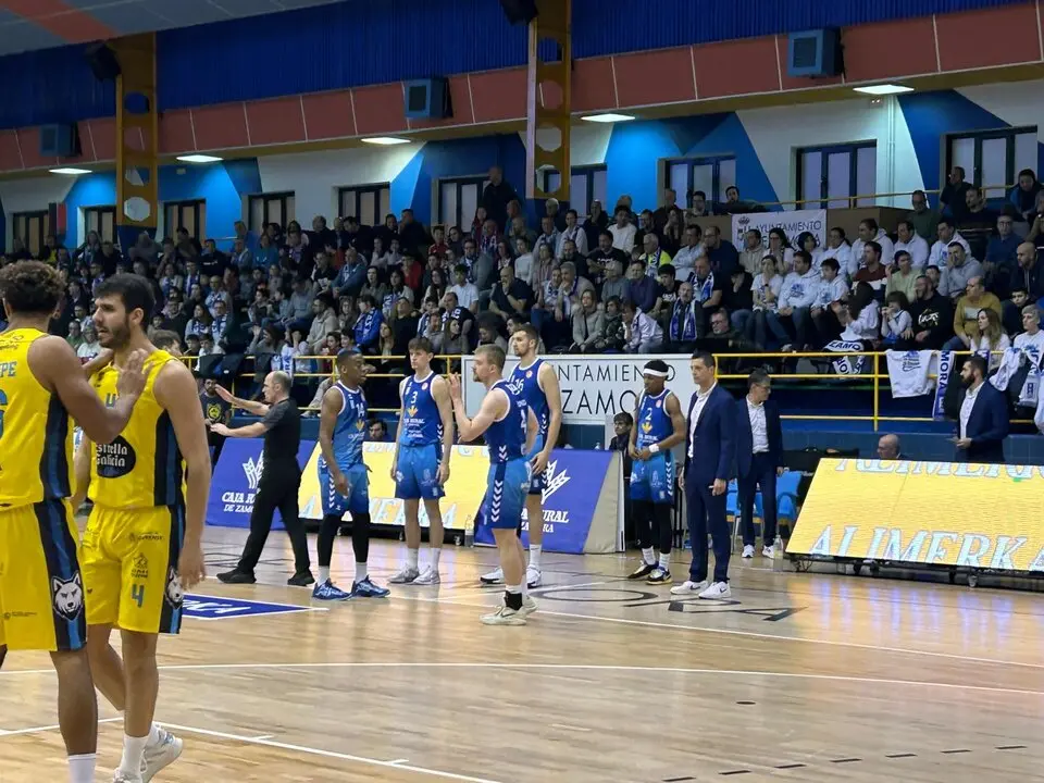 CB Zamora vs Ourense