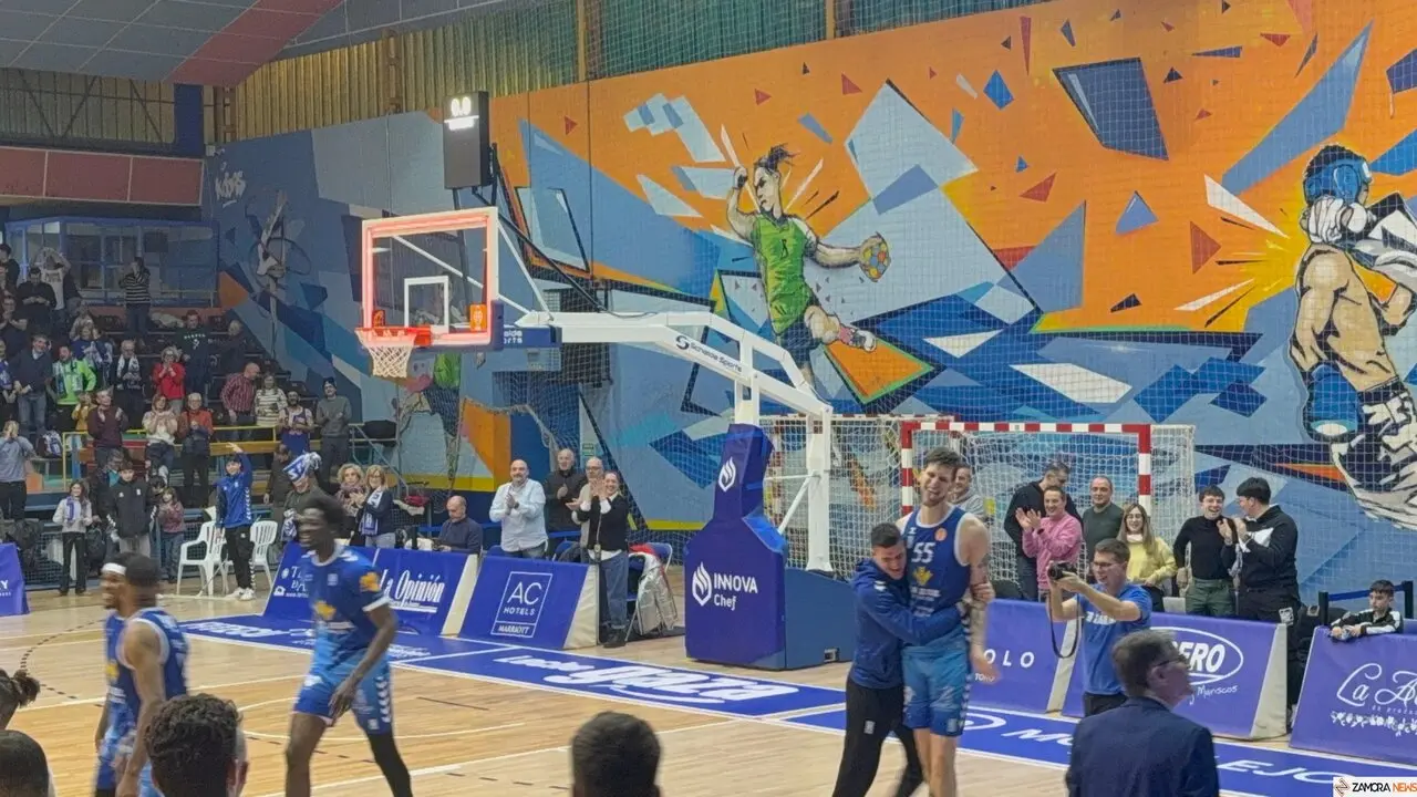 Afición del CB Zamora