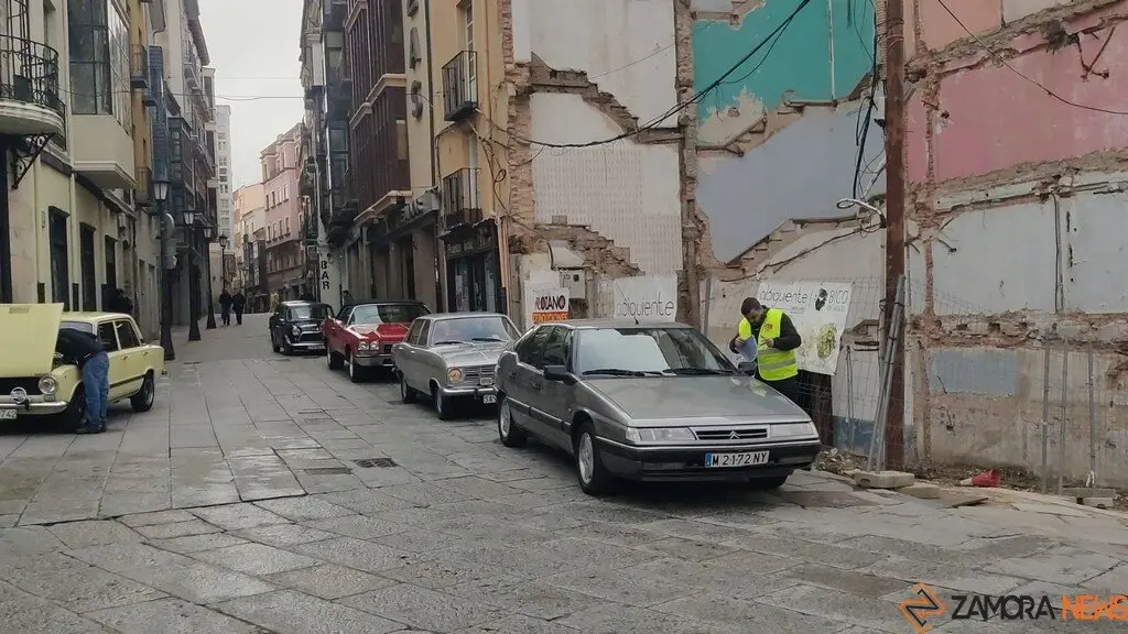Asociación Seña Bermeja. Coches Clásicos_10