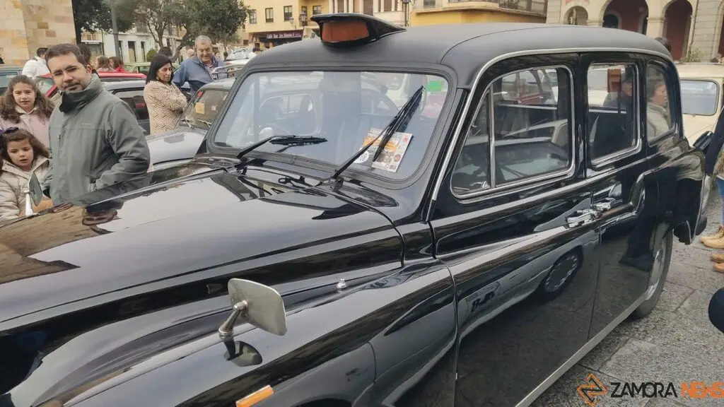 Asociación Seña Bermeja. Coches Clásicos_14