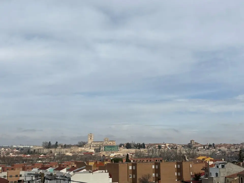 Nublado Zamora