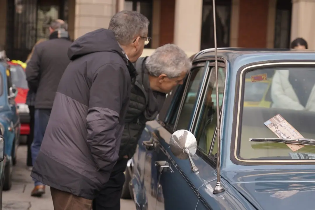 Coches clásicos. Por Batide Machado (1)