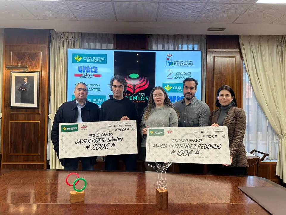 Los alumnos de la Escuela de Arte, Javier Prieto y Marta Hernández, premiados por sus obras para la Gala del deporte de Zamora
