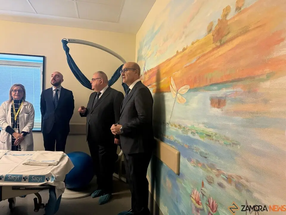 Visita consejero de Sanidad, Alejandro Vázquez Ramos al Virgen de la concha_6