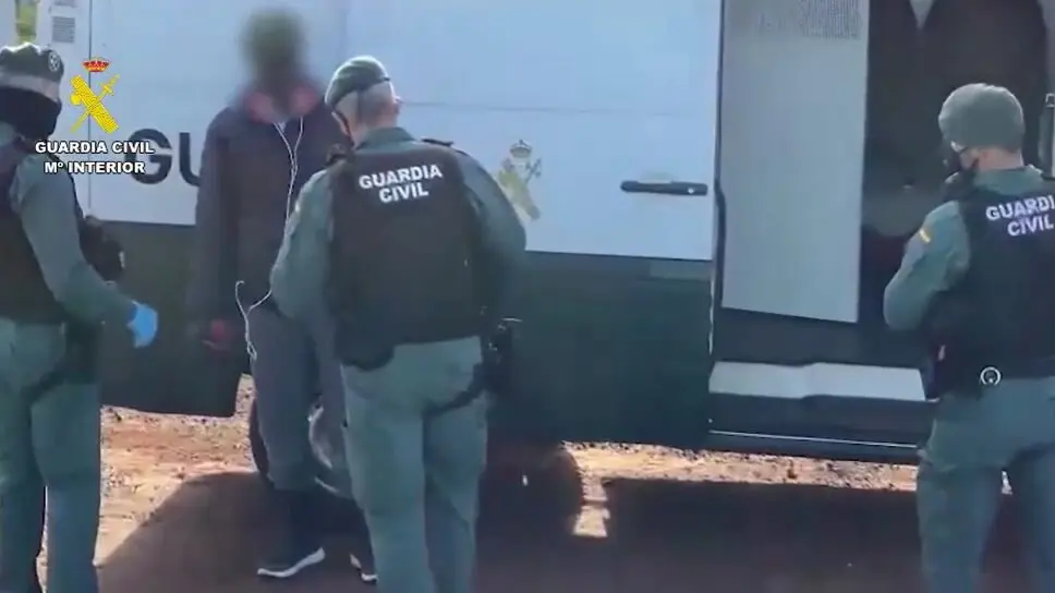 Detenidos León