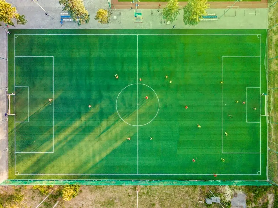 campo de fútbol vista aérea