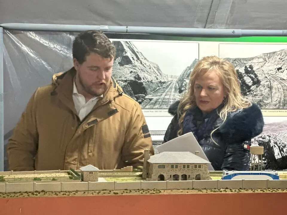 Marisa Calvo y León, Miguel Suárez, con la asociación de Ferroviarios de Zamora