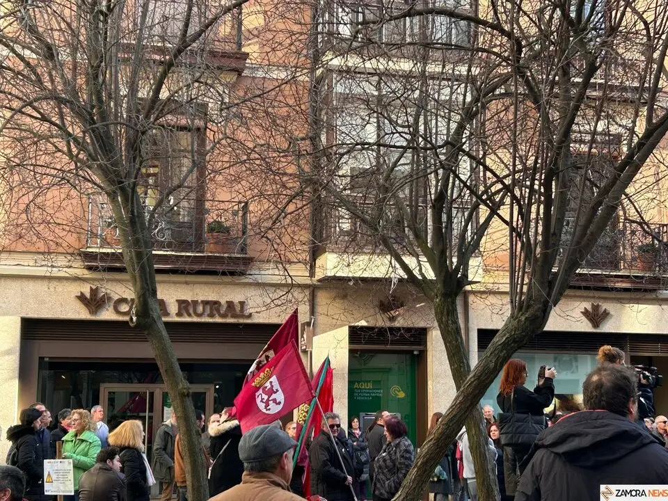 Zamora sale a la calle contra el impacto del hidrógeno verde en Villafáfila