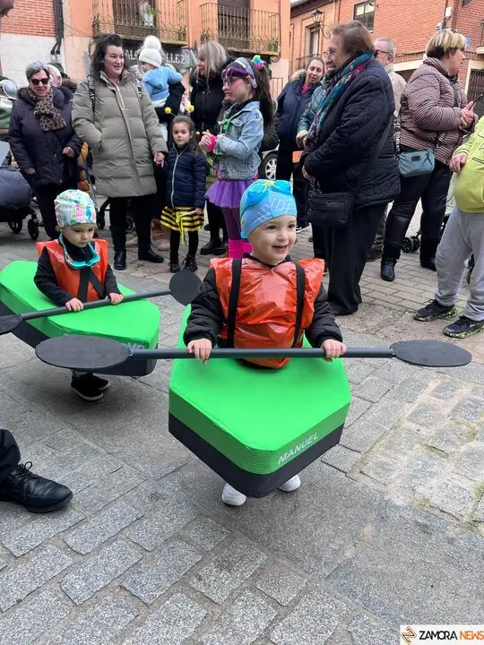 Los chupetines inauguran el carnaval de Toro