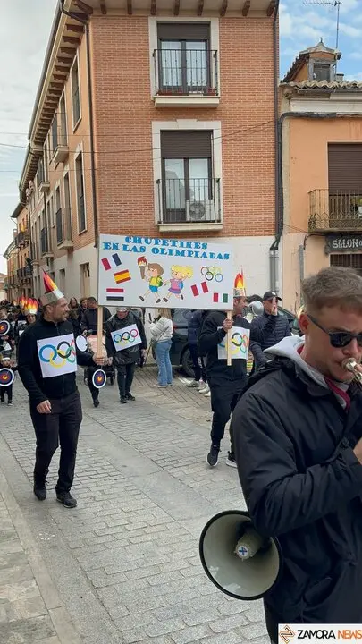 Los chupetines inauguran el carnaval de Toro