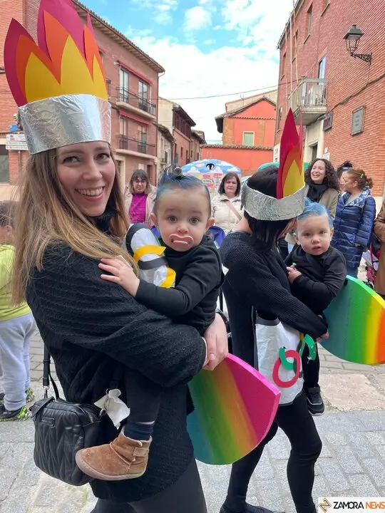 Los chupetines inauguran el carnaval de Toro