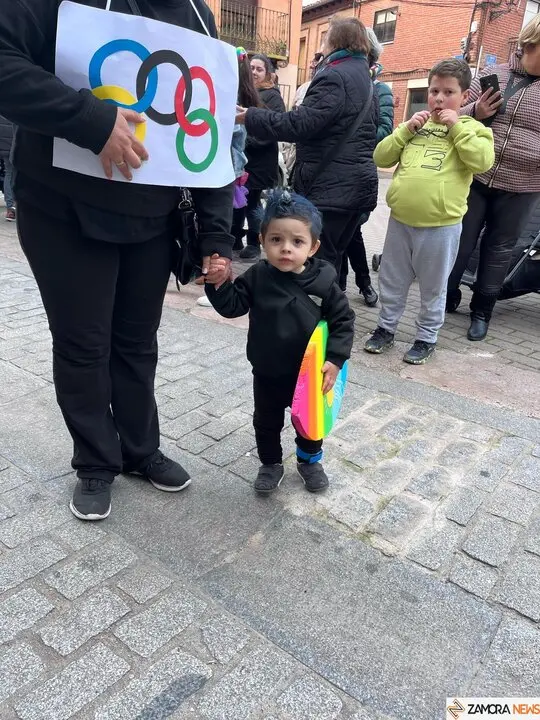 Los chupetines inauguran el carnaval de Toro