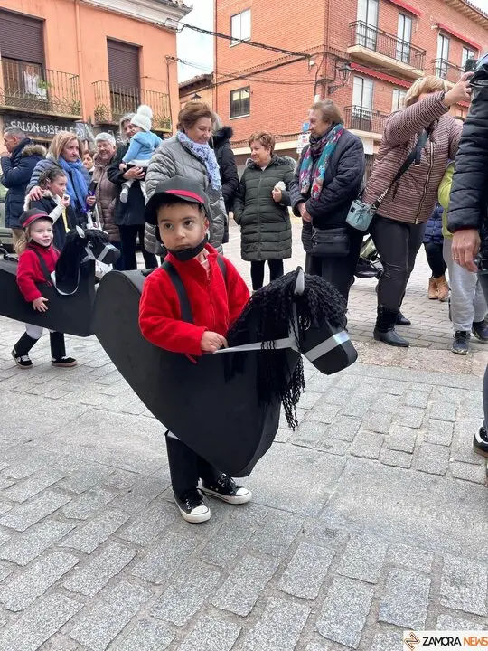 Los chupetines inauguran el carnaval de Toro