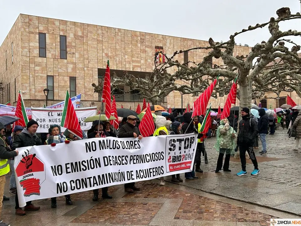 manifestación contra el biogás