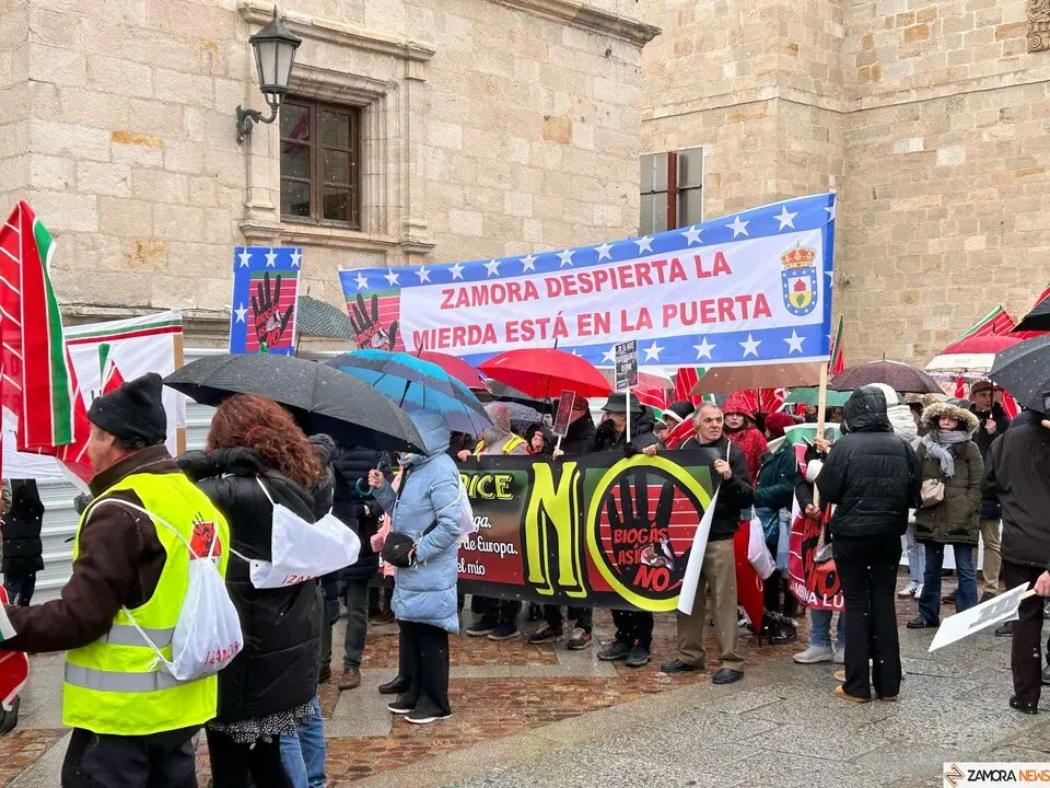 manifestación contra el biogás