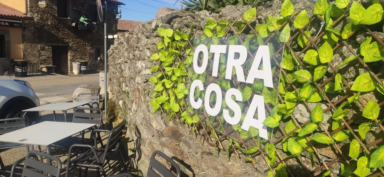 otra cosa villanueva de valrojo