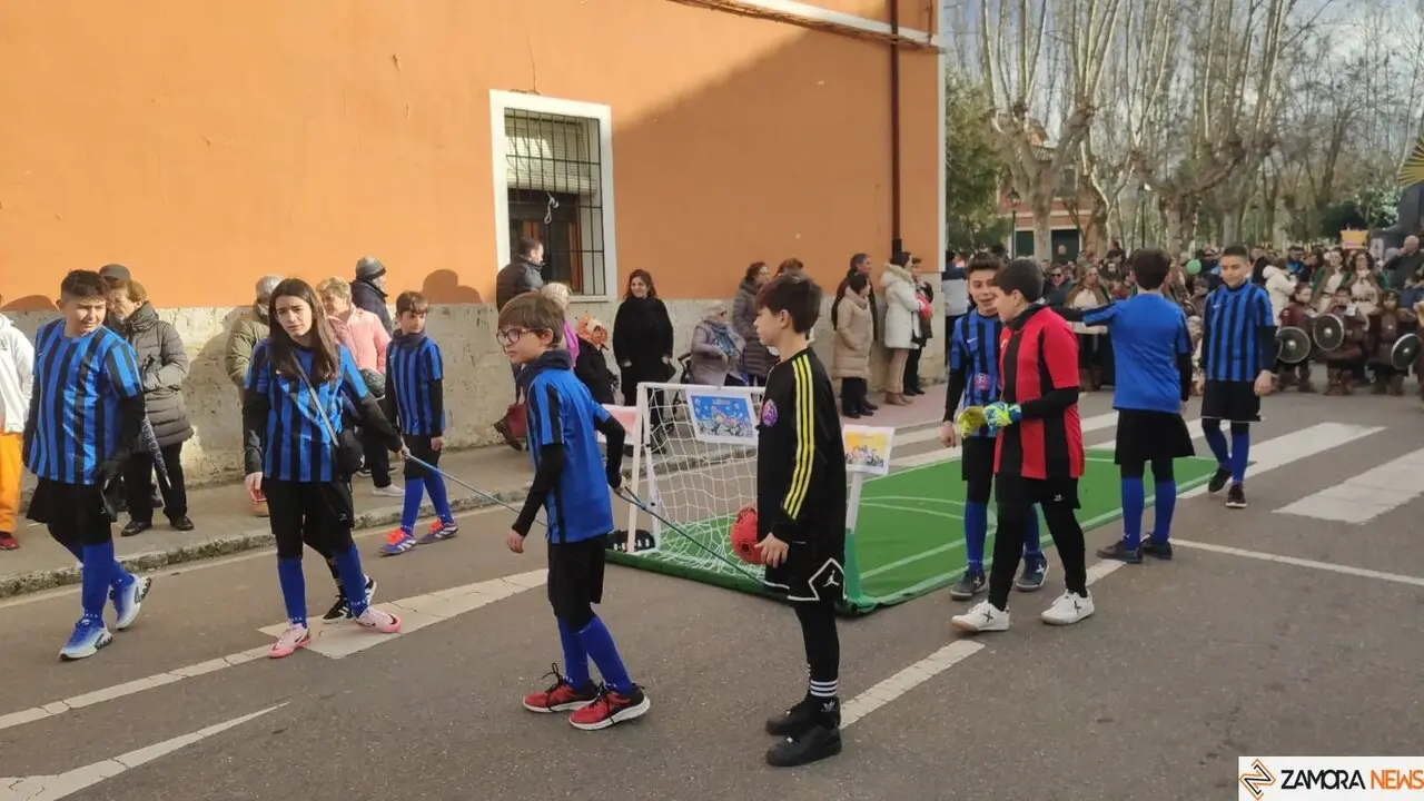 Desfile infantil de Carnaval, Toro