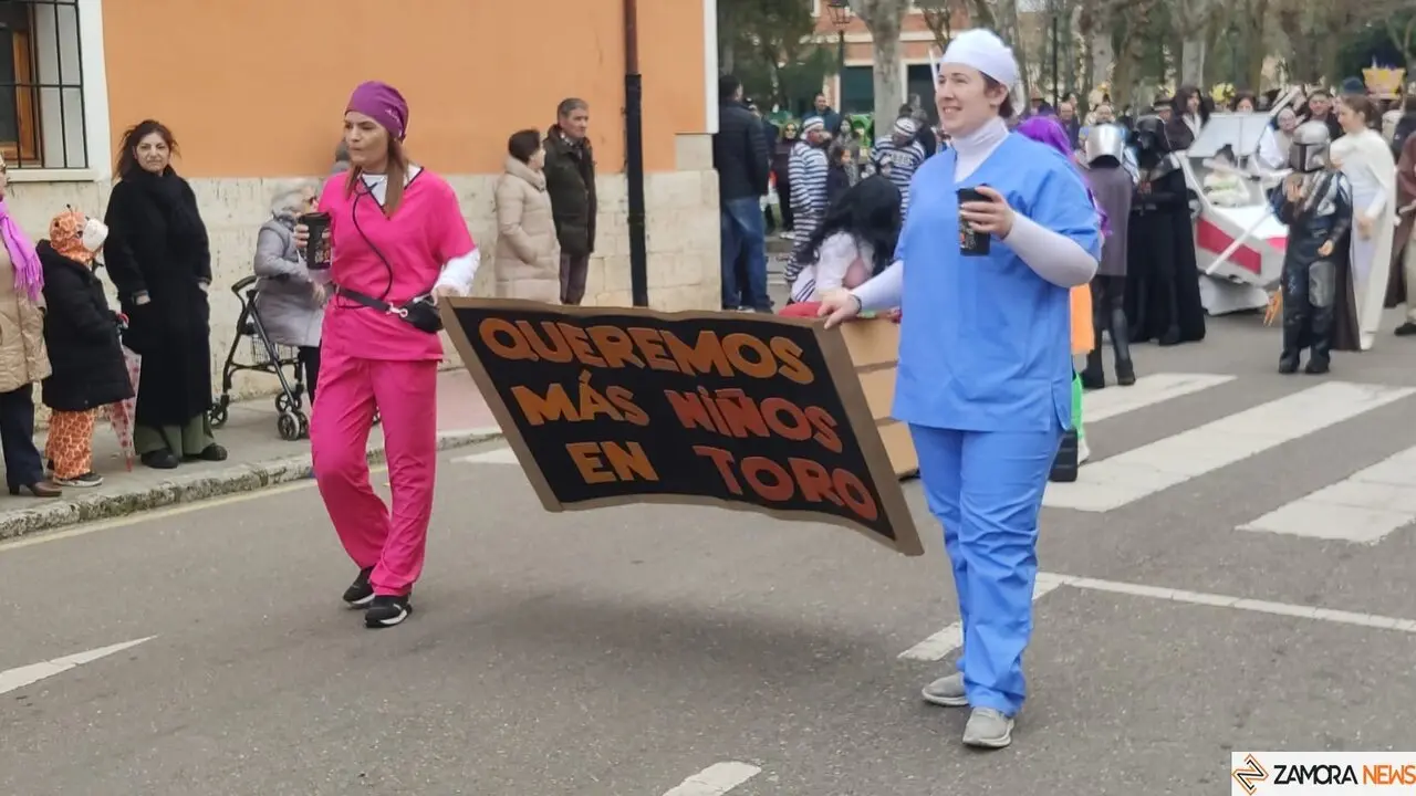 Desfile infantil de Carnaval, Toro