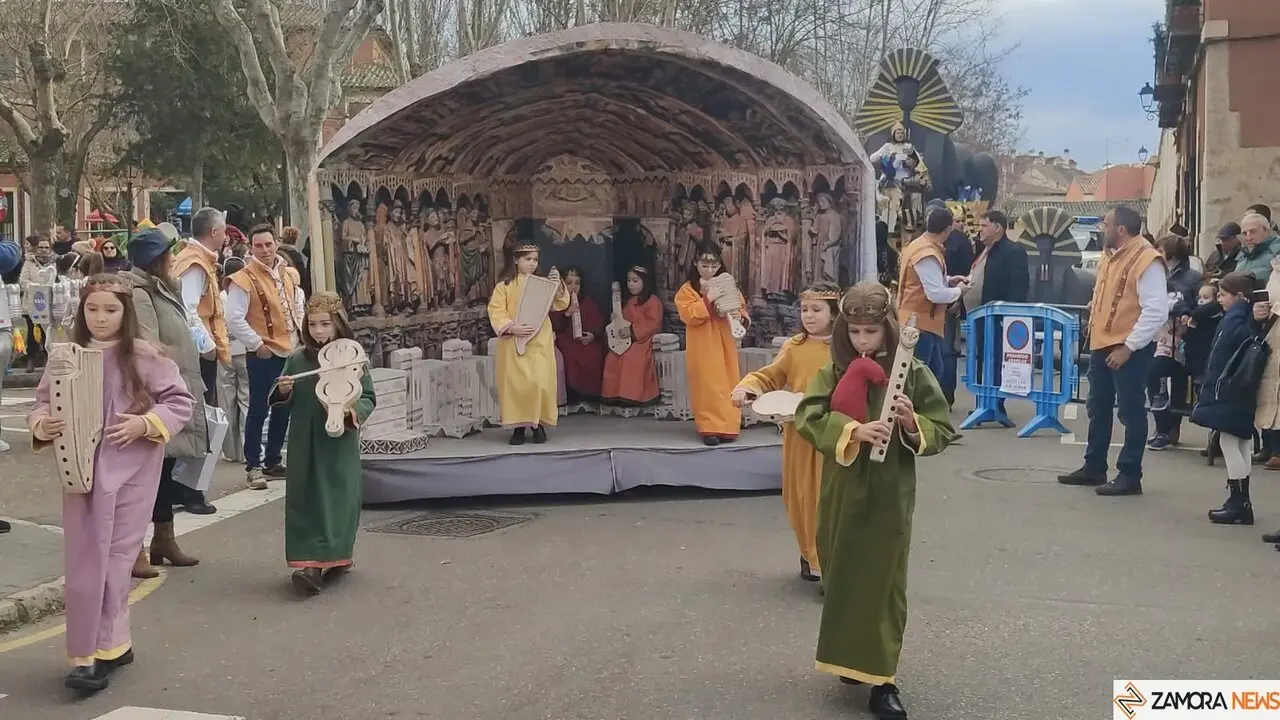 Desfile infantil de Carnaval, Toro