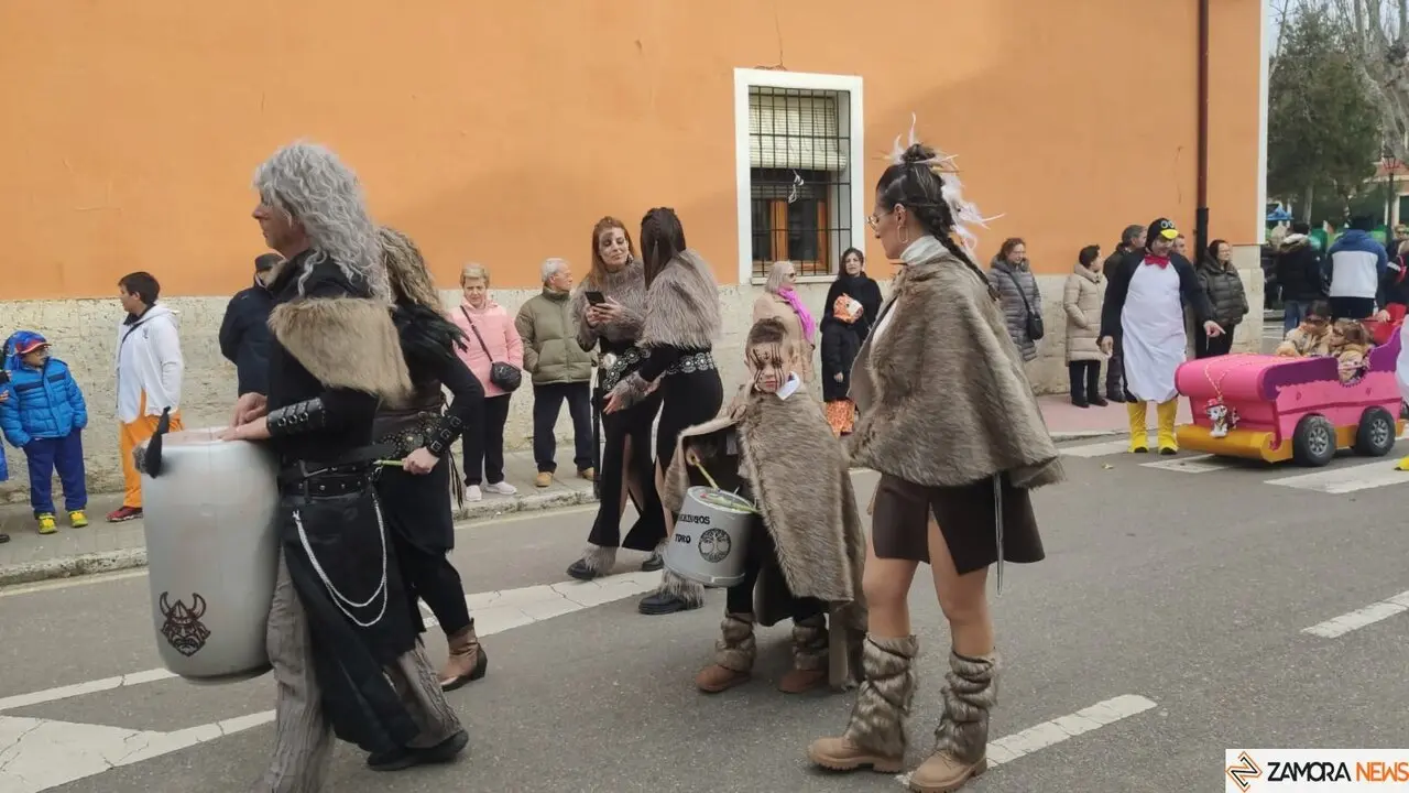 Desfile infantil de Carnaval, Toro