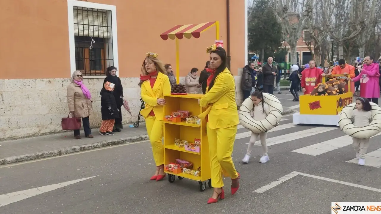 Desfile infantil de Carnaval, Toro