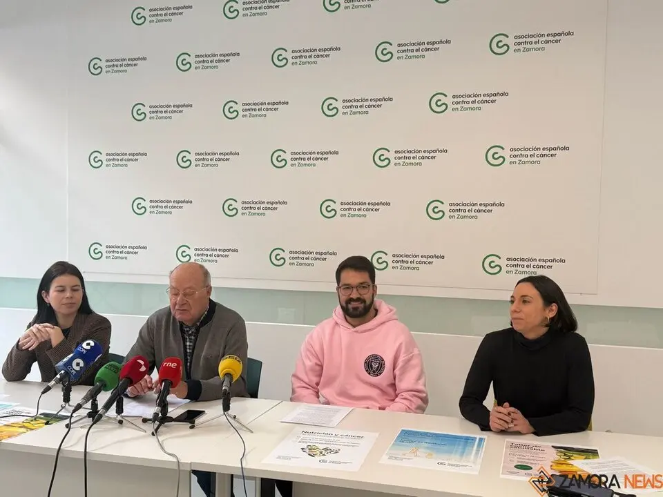 AECC Zamora se una contra el cáncer de color