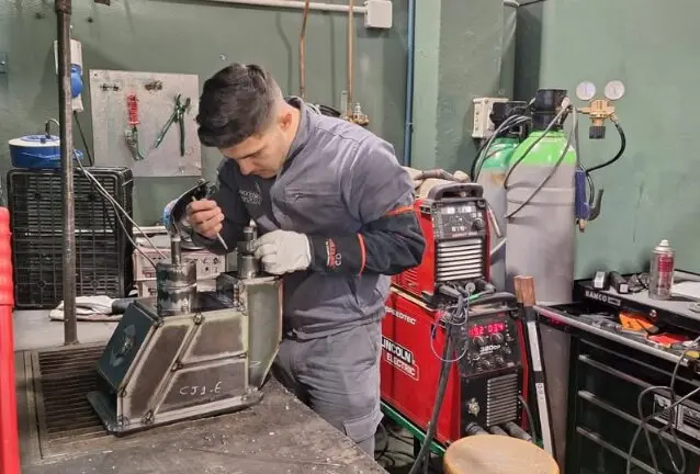 Óscar, alumno del Centro Menesiano