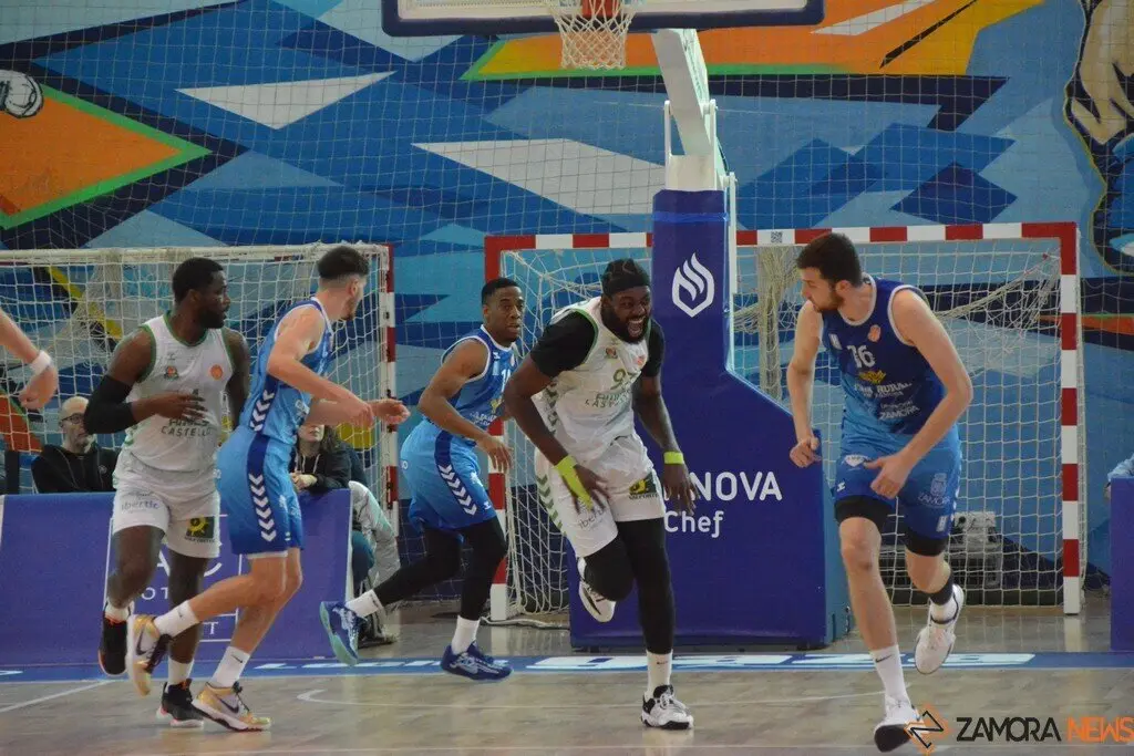 Caja Rural CB Zamora  Amics Castelló    