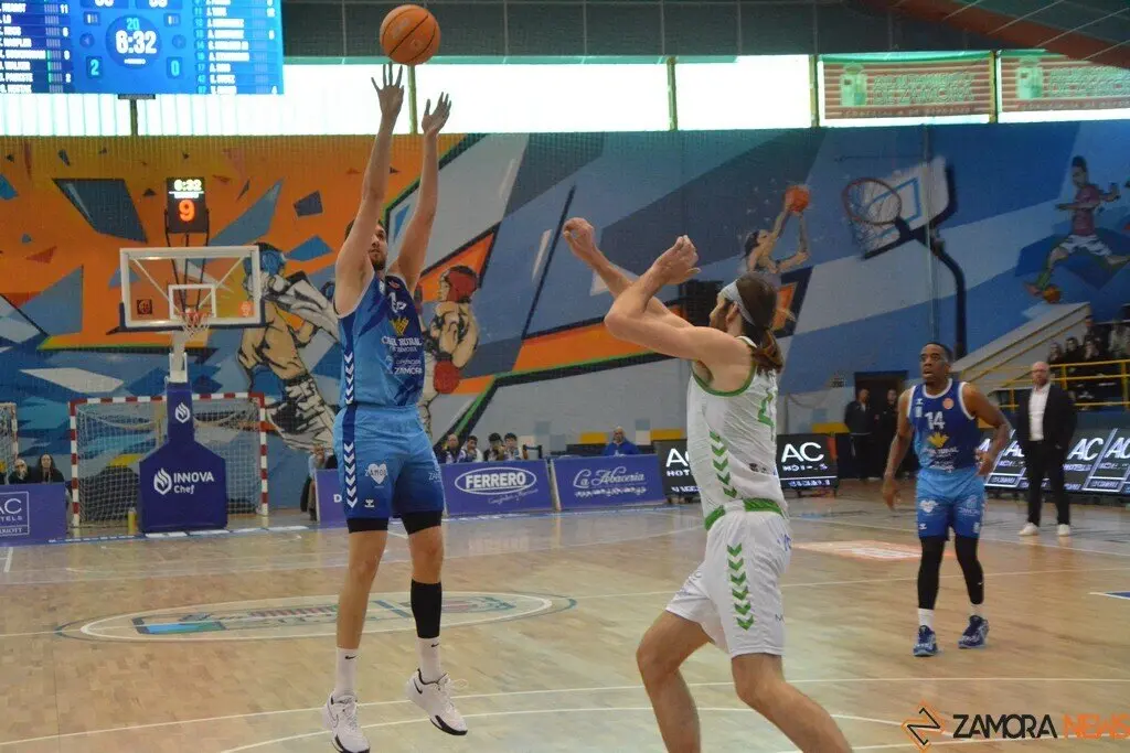 Caja Rural CB Zamora  Amics Castelló    _14