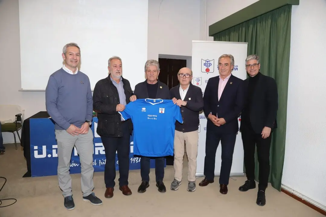 UD Toresana 90 aniversario (1)