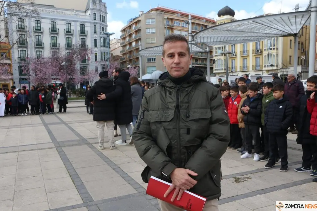Día de Escuelas Católicas, Leandro Roldán