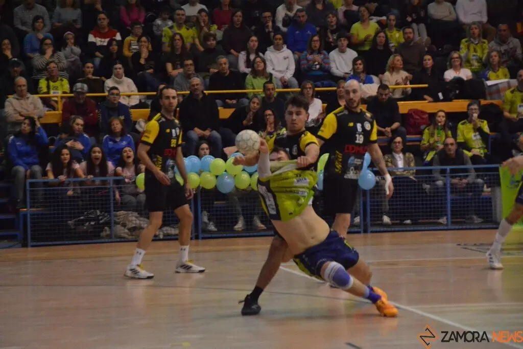 Balonmanozamora_9