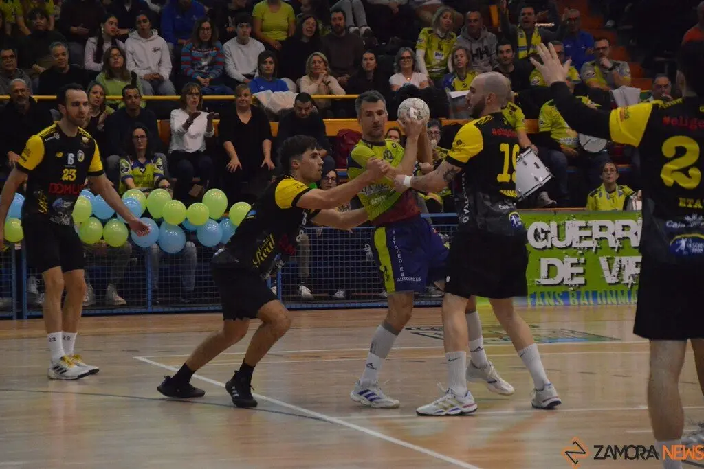 Balonmanozamora_11