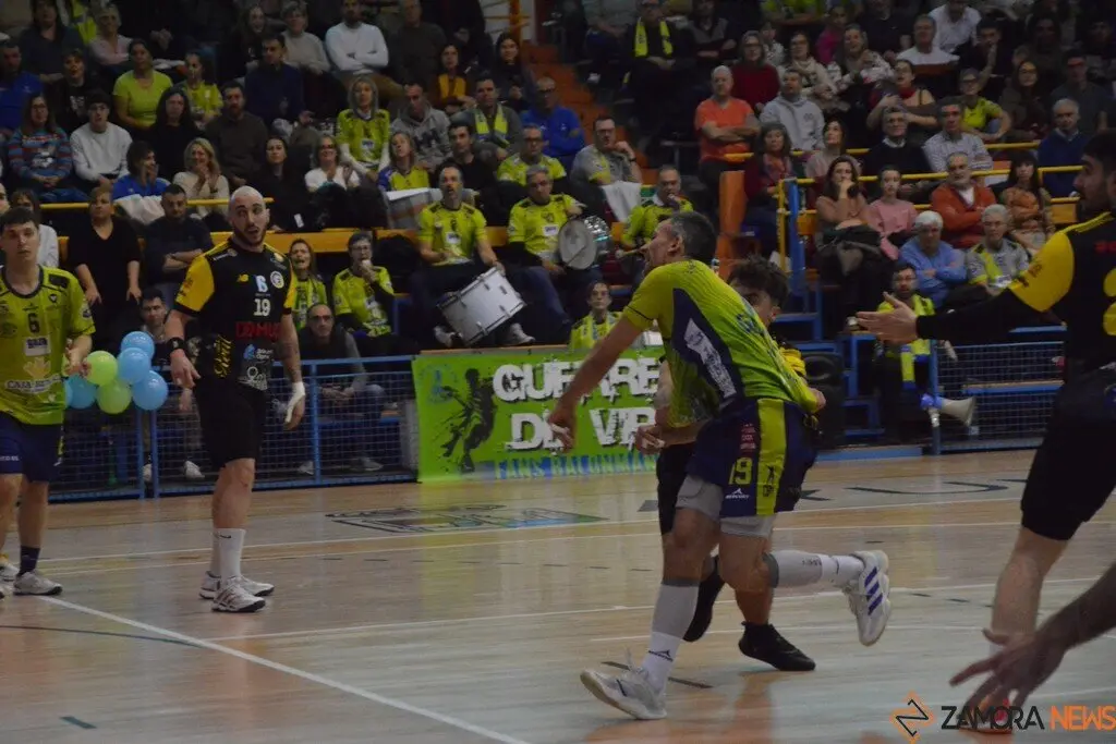 Balonmanozamora_15