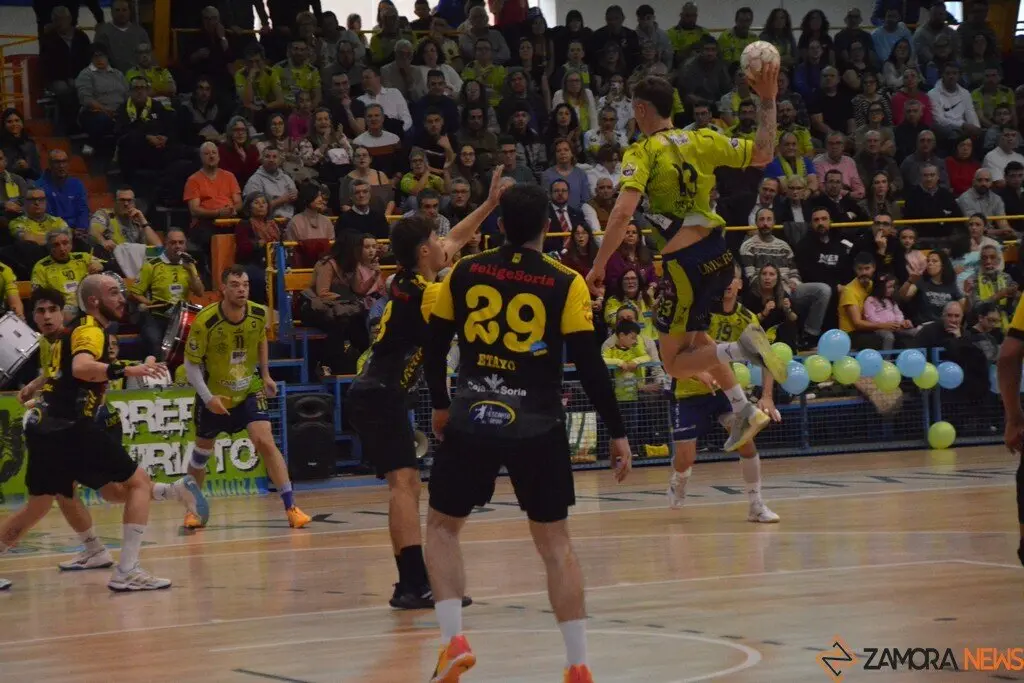 Balonmanozamora_30