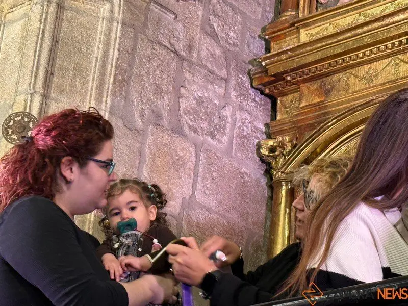 Acto de la acto de presentación de los niños a la Virgen de la Soledad y actuación de la tuna_21