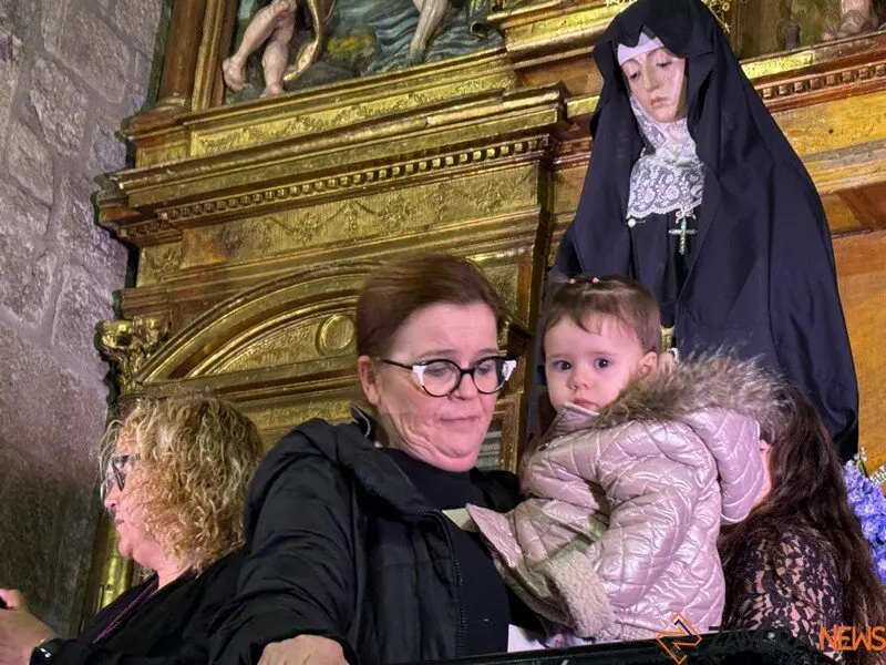 Acto de la acto de presentación de los niños a la Virgen de la Soledad y actuación de la tuna_27