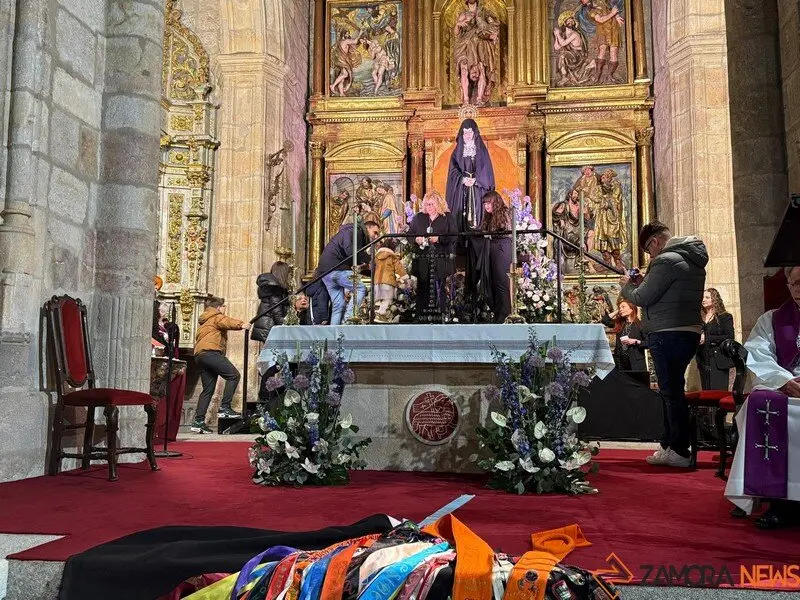 Acto de la acto de presentación de los niños a la Virgen de la Soledad y actuación de la tuna_31