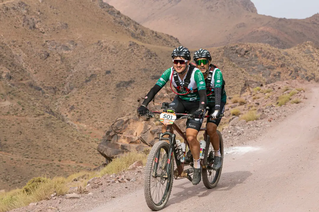 Javier Vicente en la Titan Desert. IMAGEN CEDIDA (10)