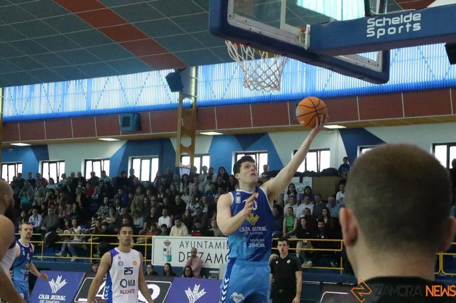 CB Zamora vs HLA Alicante_6